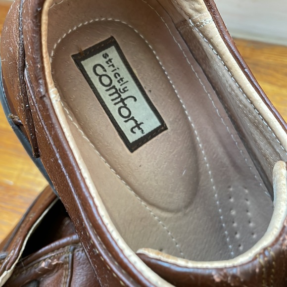 Mens casual comfort shoe 9 1/2 size - Picture 3 of 4